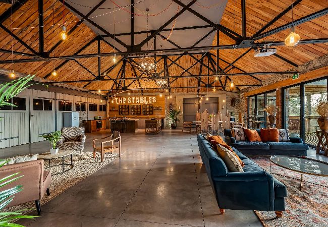 Villa in Dundee - The Stables - Stylish conversion in Dundee West En Villa in Dundee - The Stables - Stylish conversion in Dundee West En