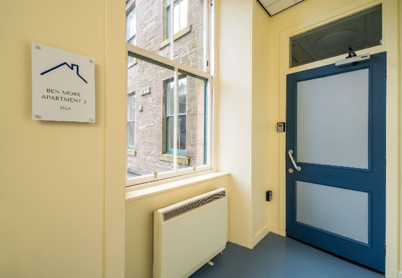 Apartment in Montrose - Isla @ Benmore Apts
