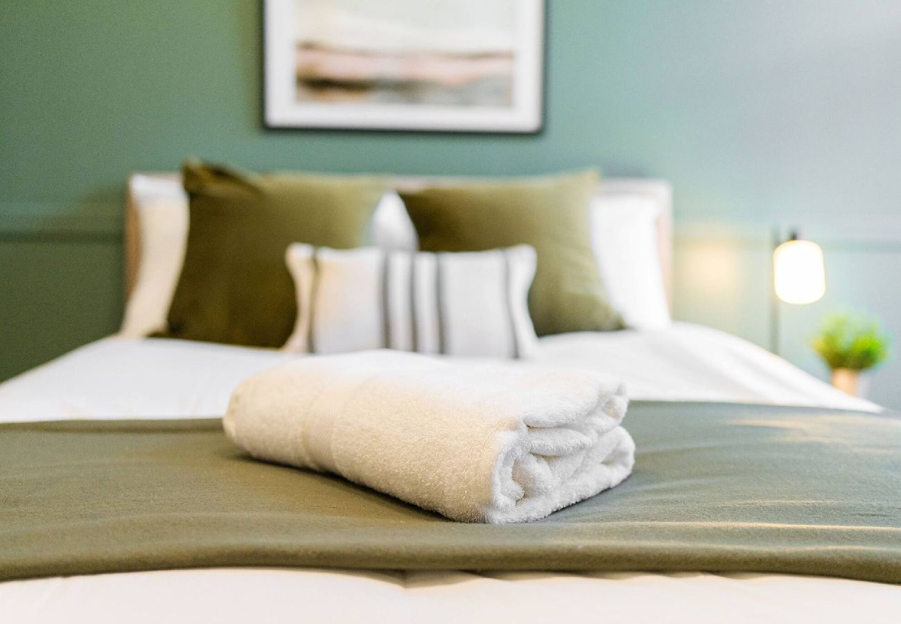 Apartment in Arbroath - Lethnot @ Benmore Apartments (2nd floor 4 bed)