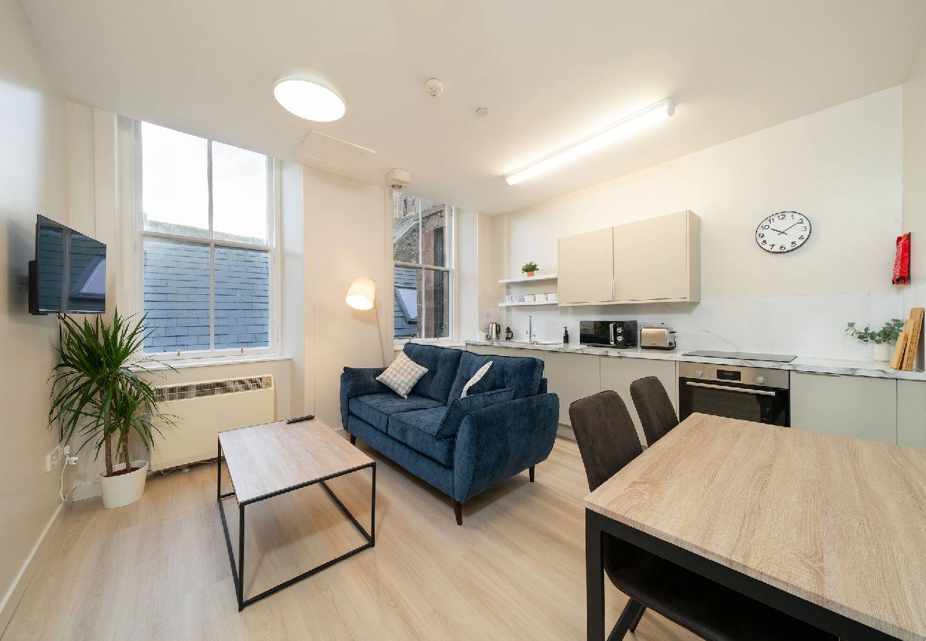 Apartment in Montrose - Esk @ Benmore Apts