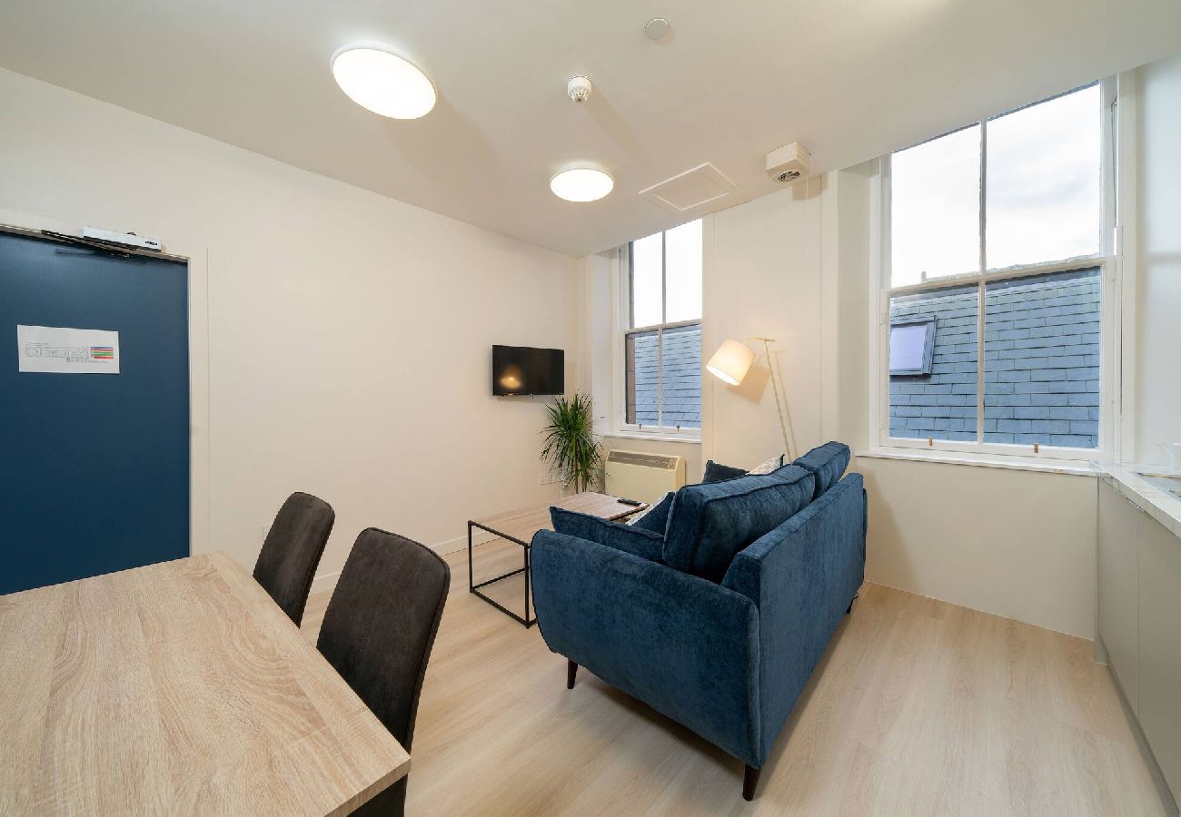Apartment in Montrose - Esk @ Benmore Apts
