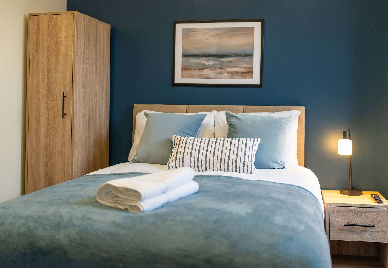 Apartment in Montrose - Esk @ Benmore Apts