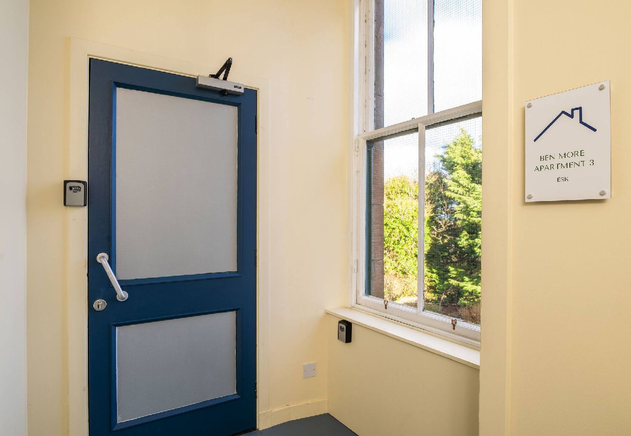 Apartment in Montrose - Esk @ Benmore Apts