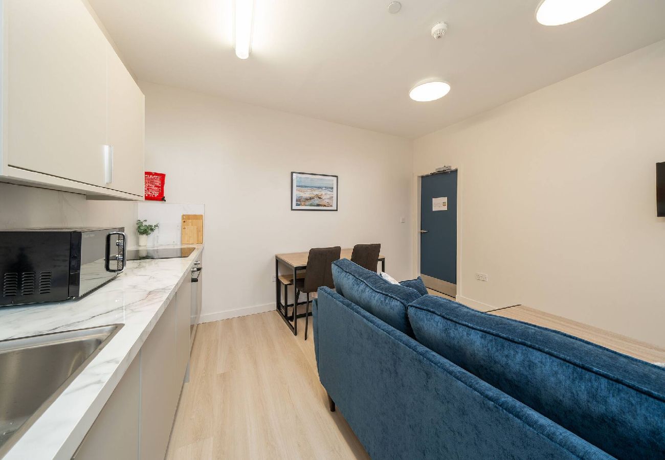Apartment in Montrose - Esk @ Benmore Apts