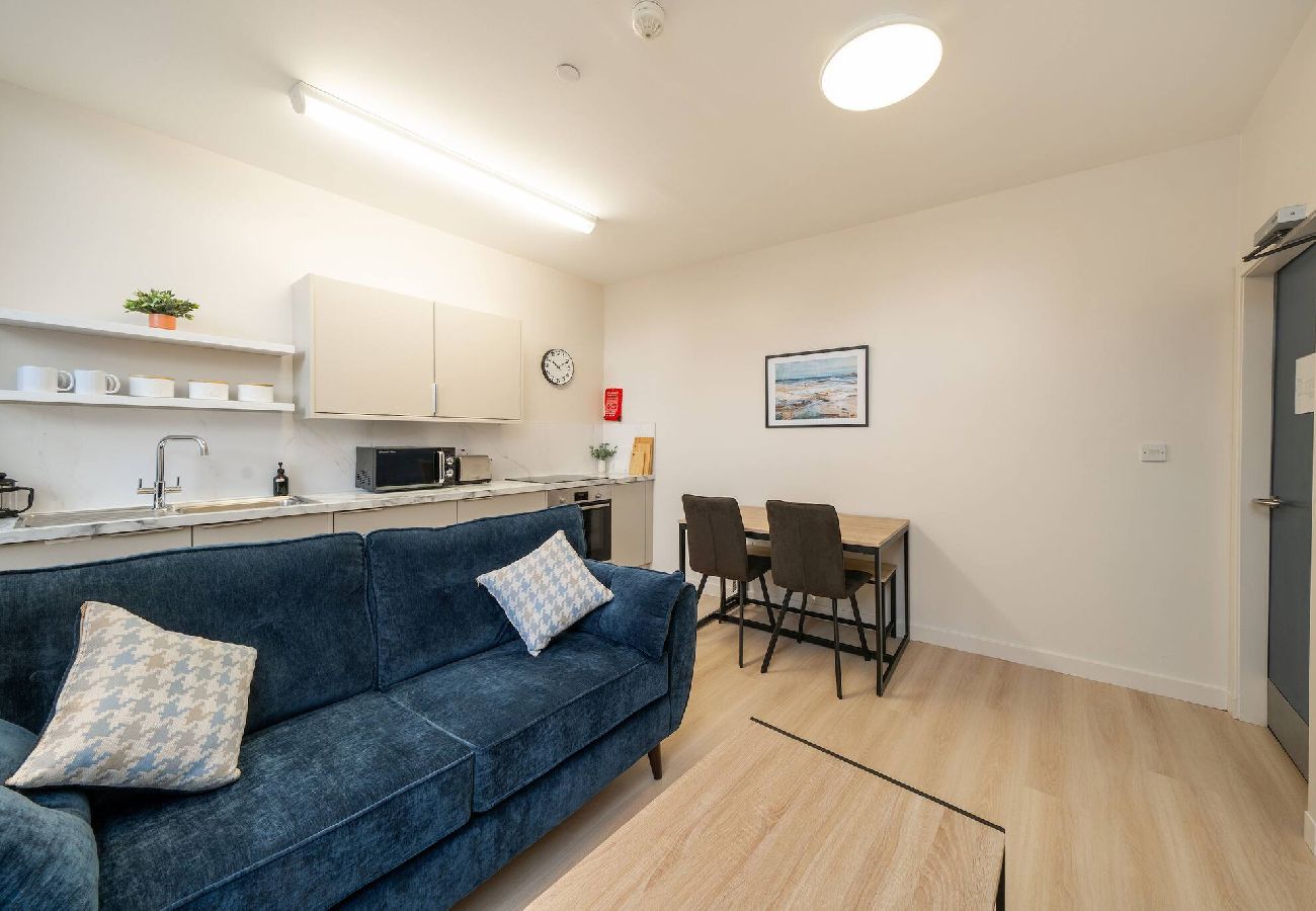 Apartment in Montrose - Esk @ Benmore Apts