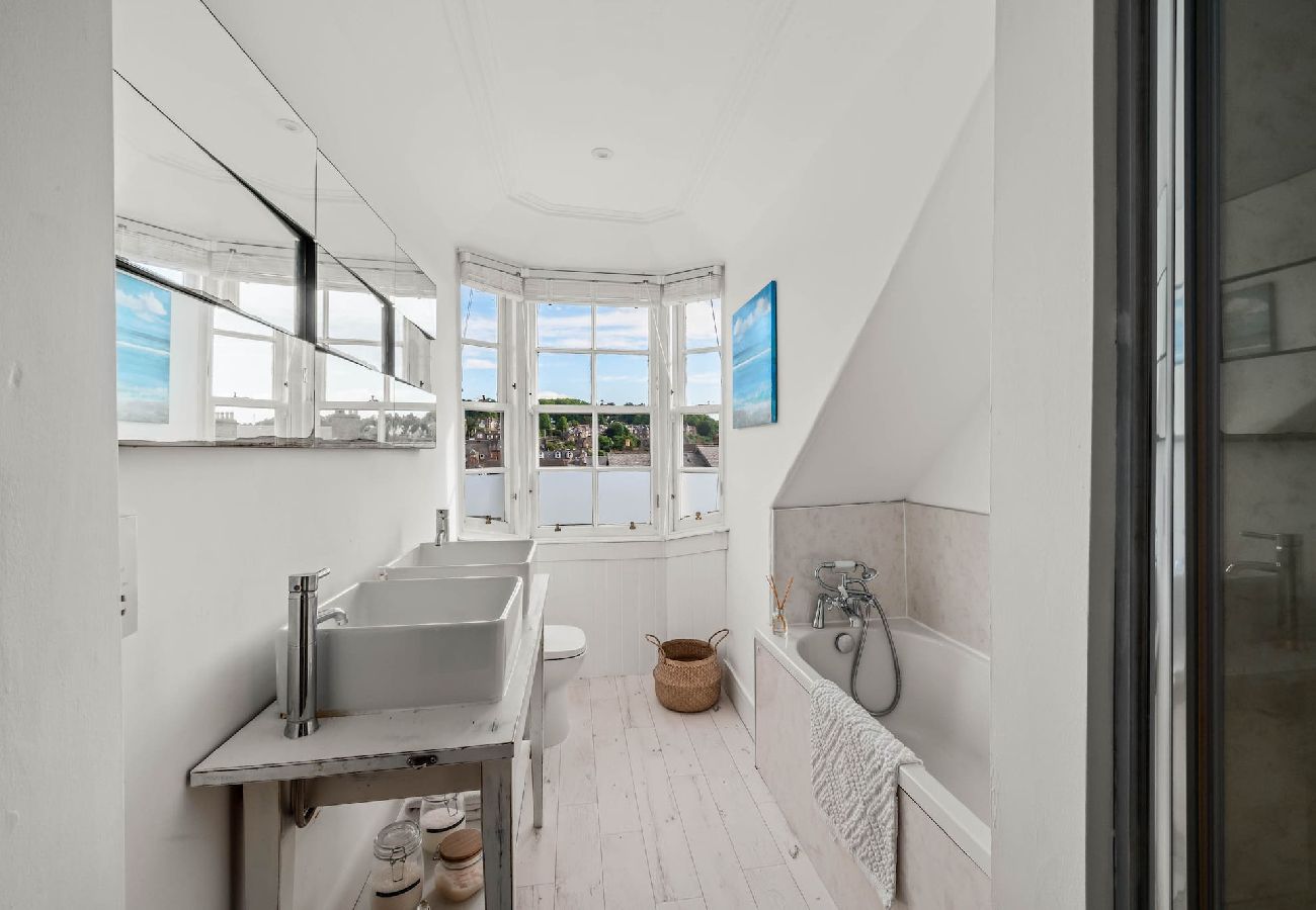 Apartment in Broughty Ferry - Ferry Beach House